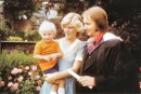 graduation * 3025 x 2035 * (742KB)