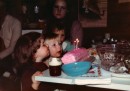 1980-3 * 1432 x 1008 * (168KB)